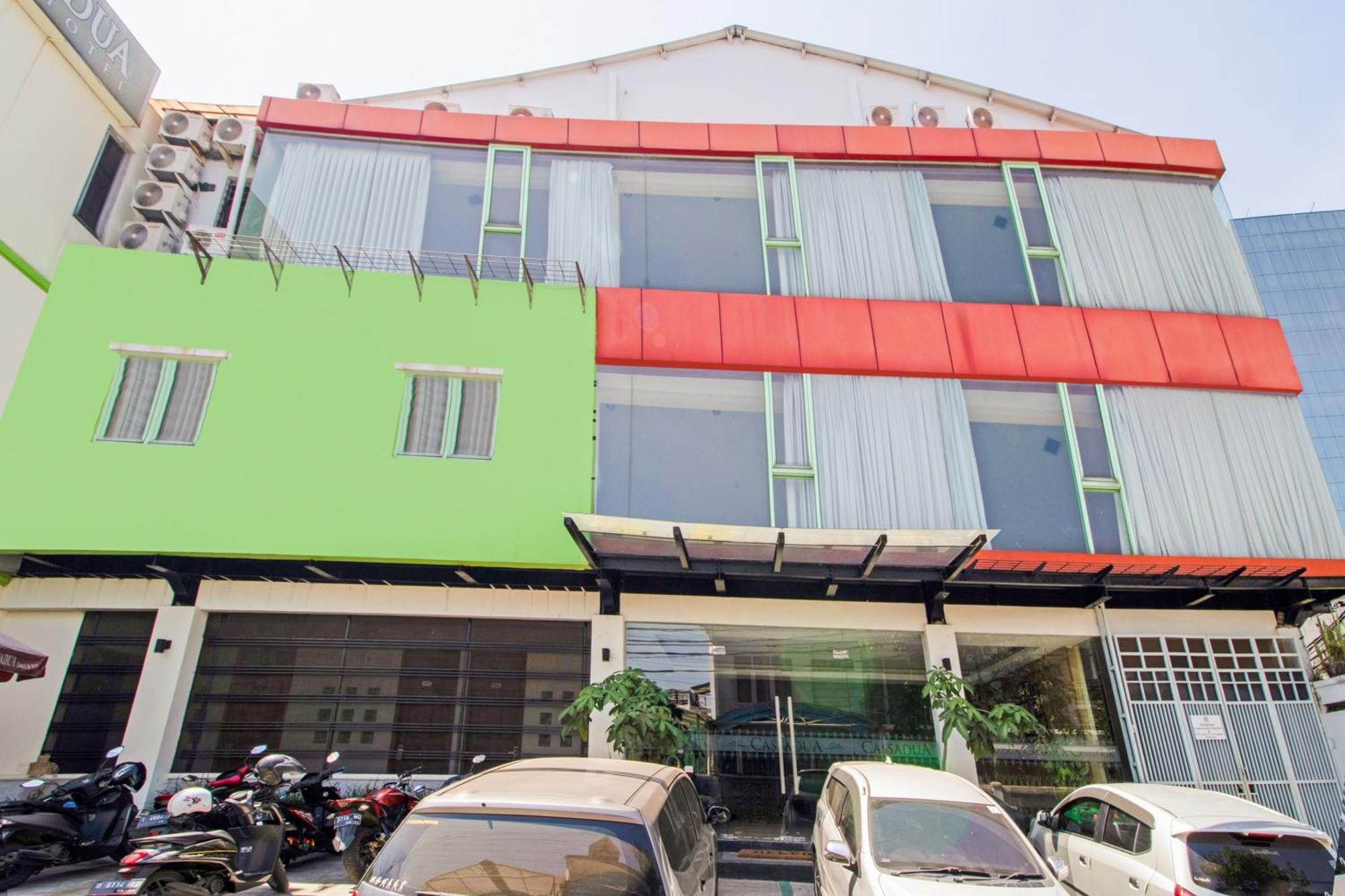 Oyo Flagship 3753 Cassa Dua Hotel Cimahi Exterior foto